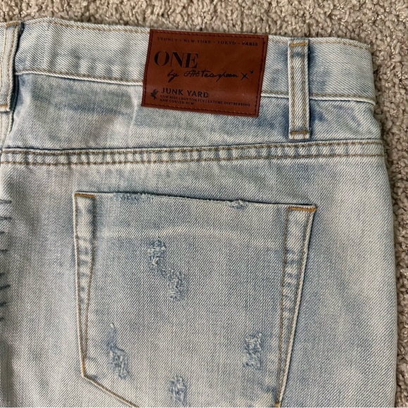 Oneteaspoon Denim Jean Mini Junk Yard Distressed Skirt 29 - Picture 9 of 10